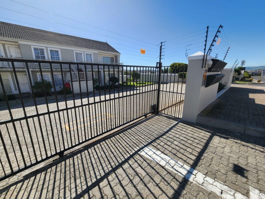 2 Bedroom Property for Sale in West Beach Western Cape